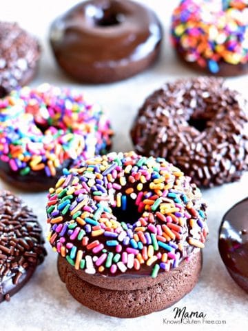 gluten-free baked chocolate donuts