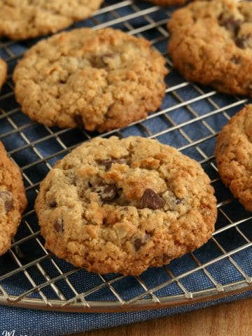 cooling rack of gluten-free oatmeal cookies